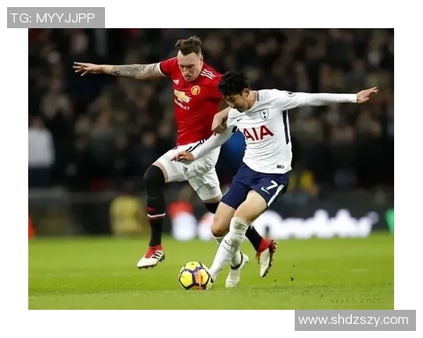 热刺友谊赛逆转曼联3-2全场焦点瞬间回顾与分析