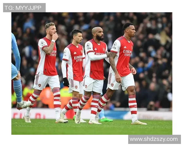 西甲激战：利物浦逆转阿森纳绝杀瞬间点燃全场激情